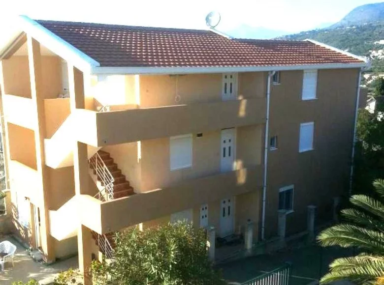 Dom 9 pokojów 370 m² Dobra Woda, Czarnogóra