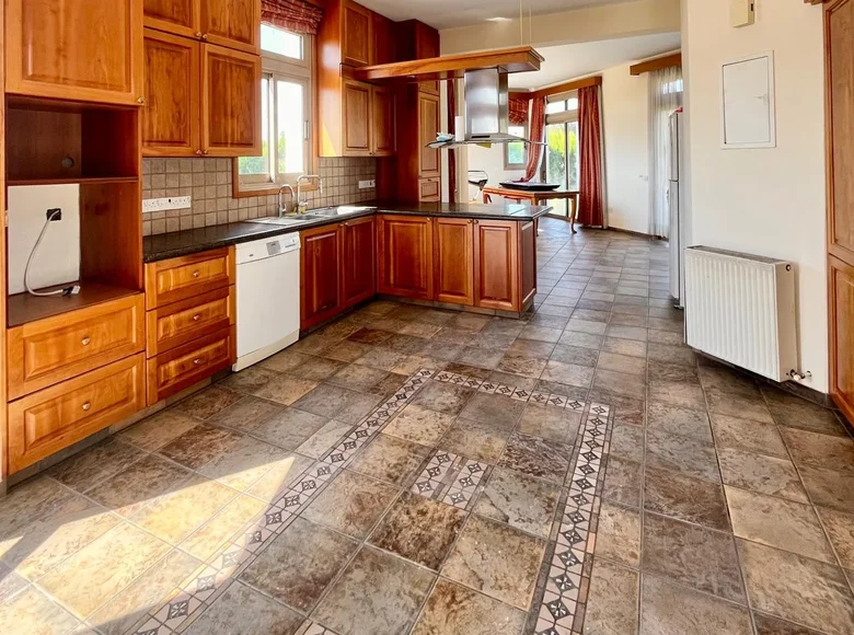 Maison 3 chambres 239 m² Latsia, Chypre
