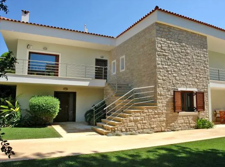 Villa de 9 habitaciones 380 m² Municipality of Saronikos, Grecia