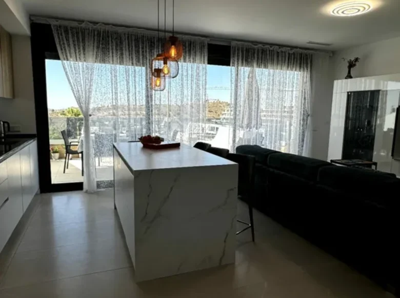 2 bedroom apartment 97 m² Finestrat, Spain