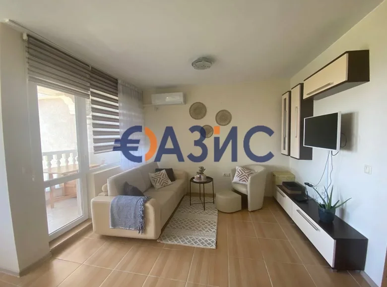 2 bedroom apartment 73 m² Nesebar, Bulgaria