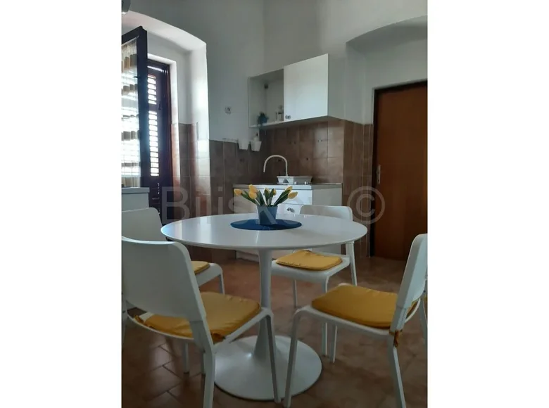 6 room house 221 m² Opcina Preko, Croatia