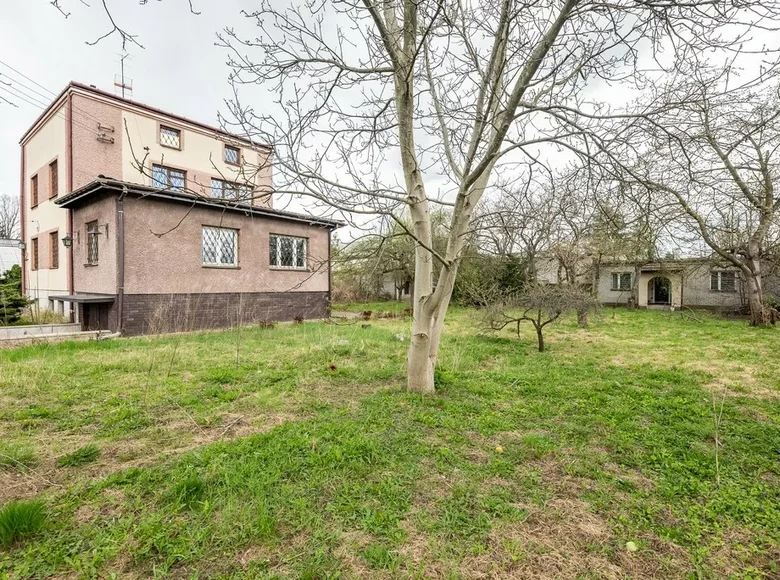 Land 1 714 m² Smolice, Poland