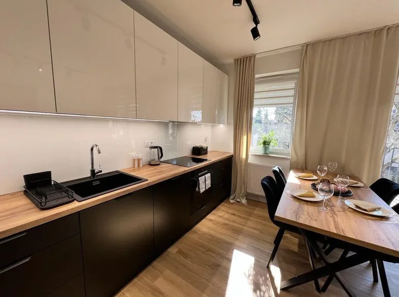 Wohnung 2 Zimmer 59 m², Alle Länder