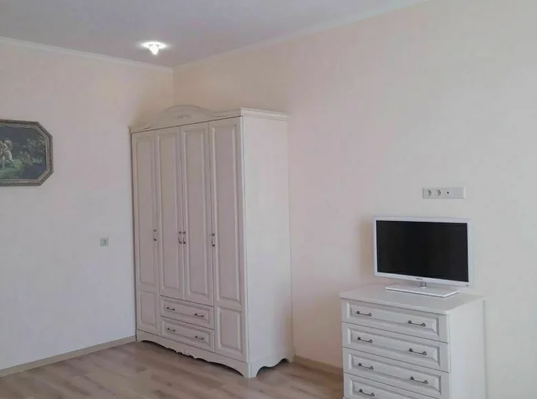 Mieszkanie 2 pokoi 73 m² Odessa, Ukraina