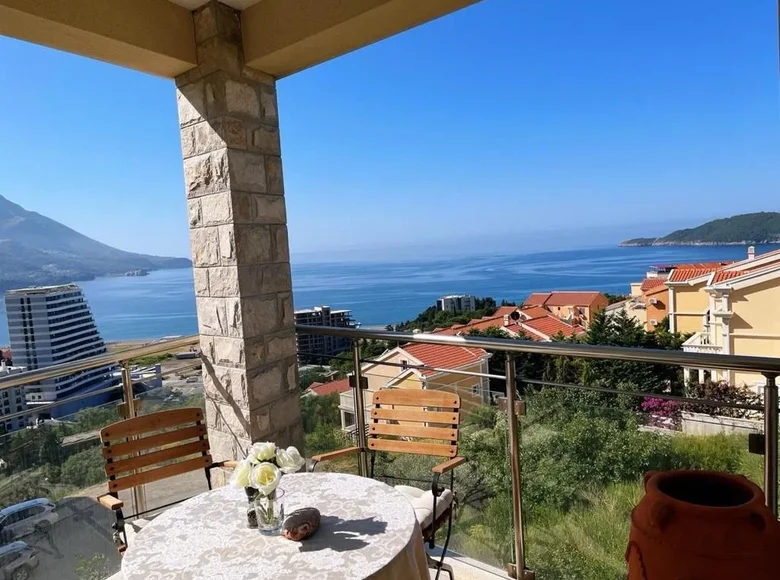 Apartamento 1 habitación 55 m² Becici, Montenegro