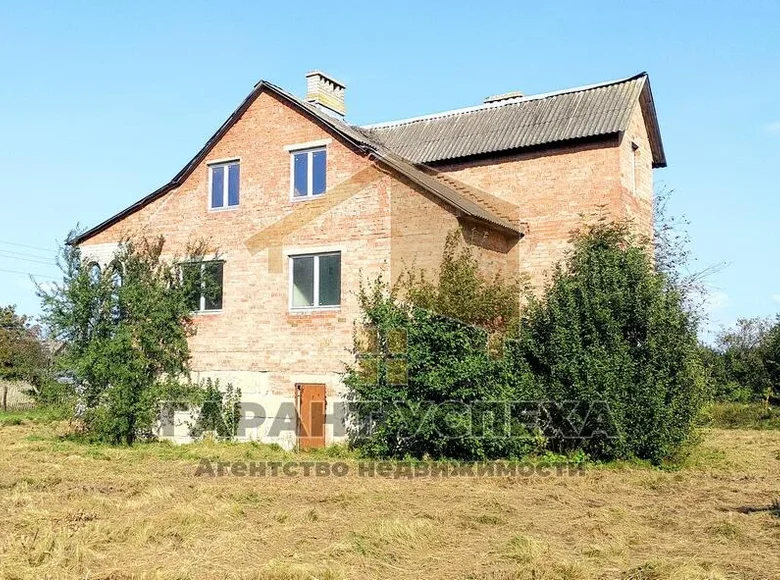 Casa 200 m² Kliejniki, Bielorrusia