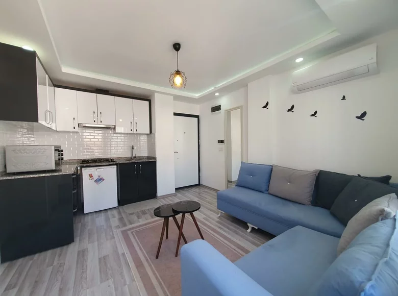 Mieszkanie 2 pokoi 50 m² Muratpasa, Turcja