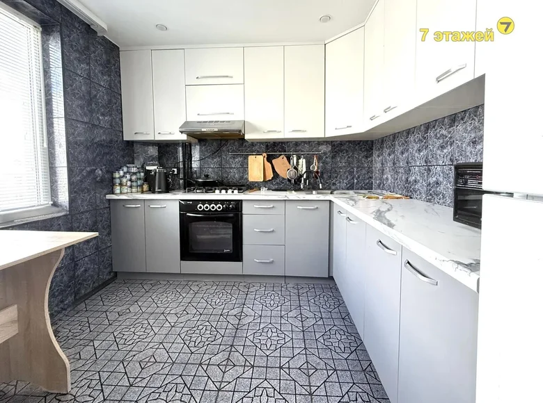 Appartement 3 chambres 68 m² Minsk, Bélarus