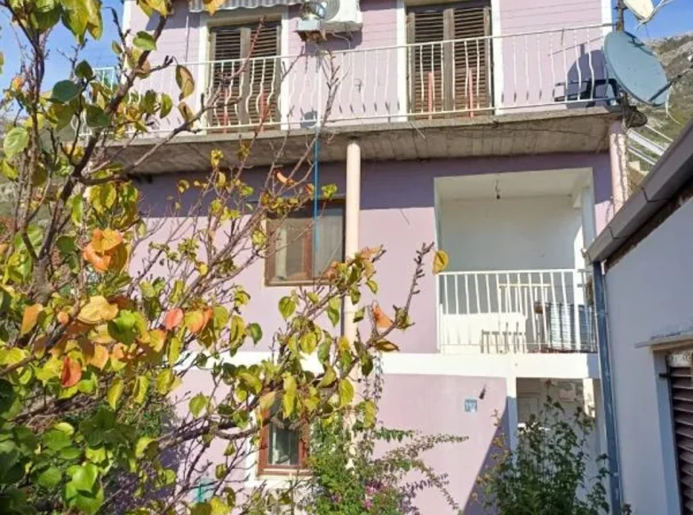 Haus 7 Schlafzimmer 150 m² Dindinovici, Montenegro