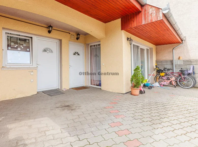 Wohnung 4 Zimmer 64 m² Dunakeszi, Ungarn