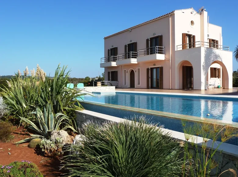 Villa de 4 habitaciones 263 m² Kalamitsi Amigdalou, Grecia
