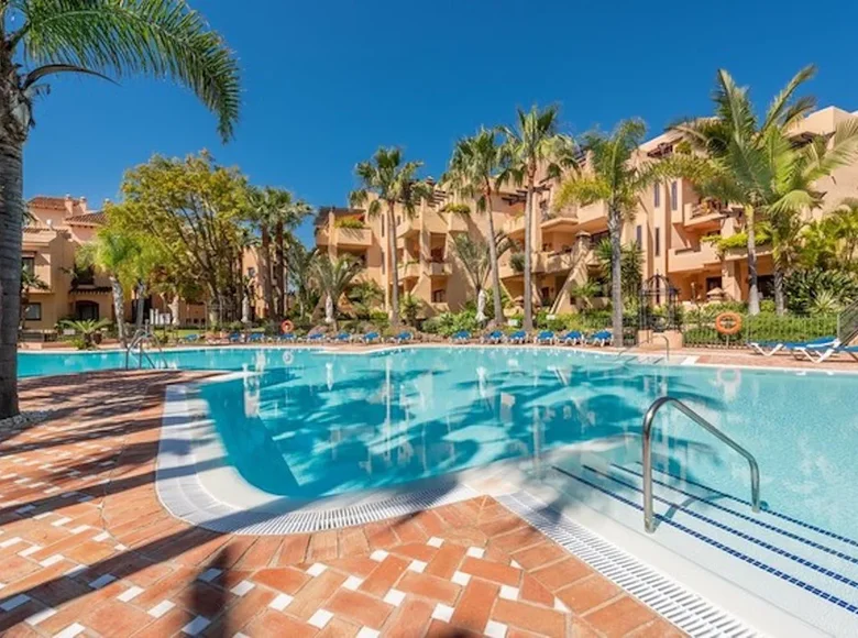 Wohnung 2 Schlafzimmer 120 m² San Pedro Alcantara, Spanien