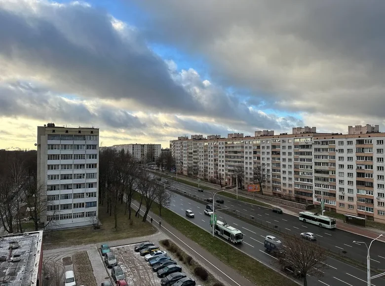 Mieszkanie 2 pokoi 49 m² Mińsk, Białoruś