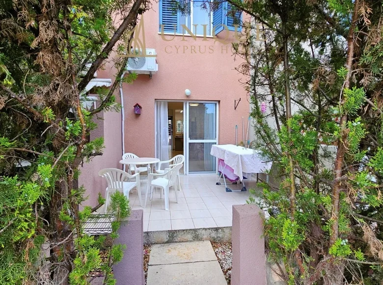 Townhouse 2 bedrooms 90 m² Paphos Municipality, Cyprus