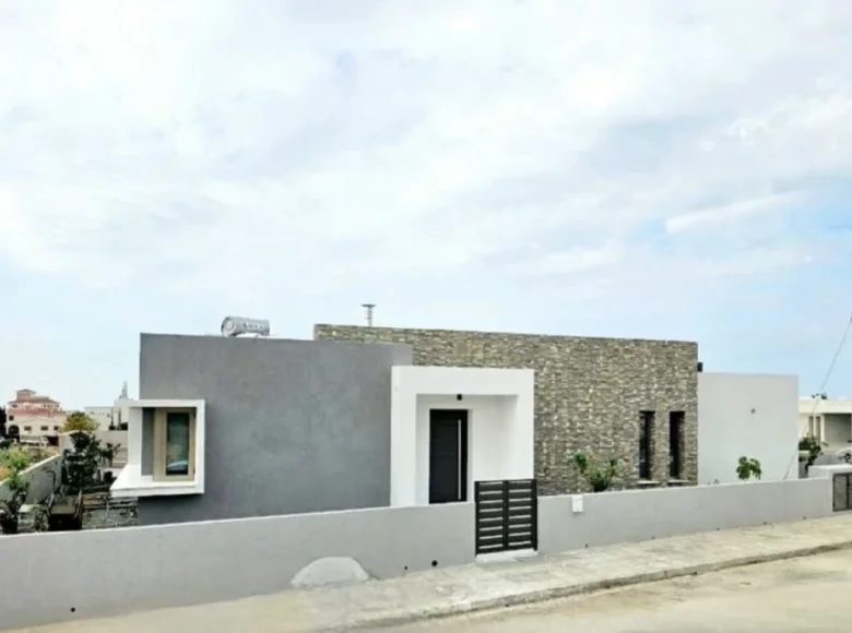 Haus 4 Schlafzimmer 160 m² Empa, Zypern