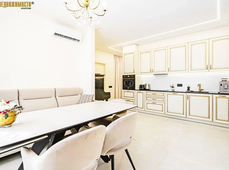 3 room apartment 77 m² Minsk, Belarus