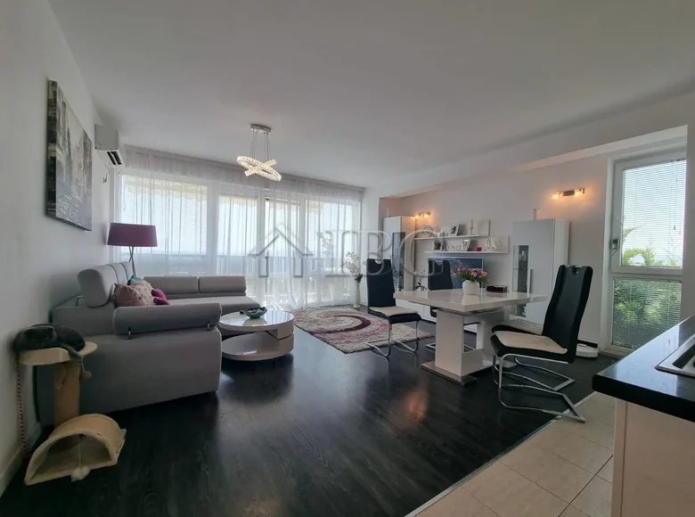 1 bedroom apartment 82 m² Kosharitsa, Bulgaria