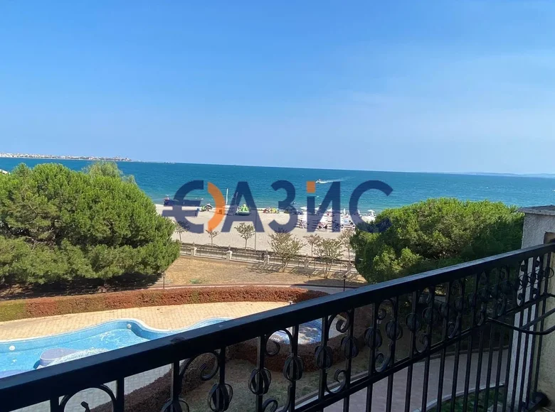 Apartamento 3 habitaciones 79 m² Pomorie, Bulgaria
