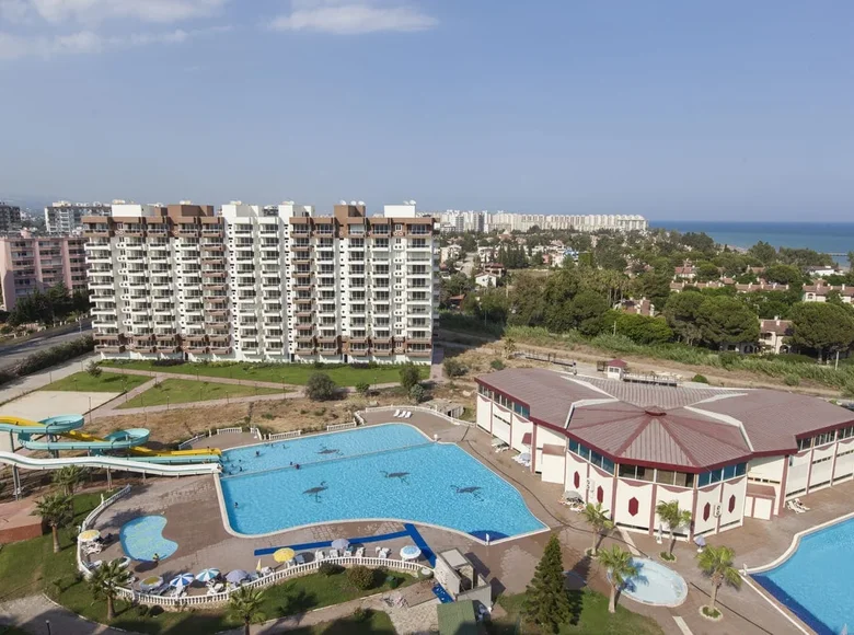 2 bedroom apartment 115 m² Mersin, Turkey