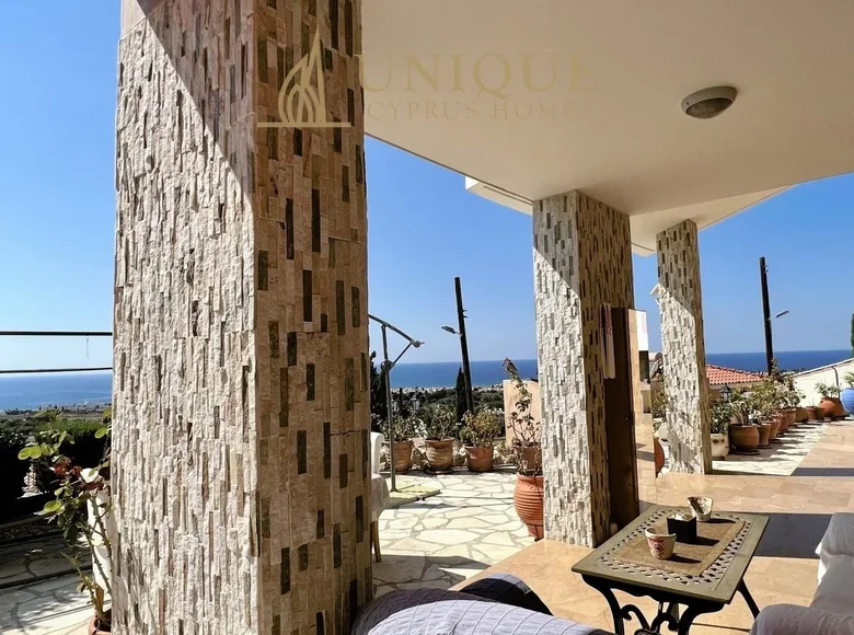 4-Schlafzimmer-Villa 166 m² Chloraka, Zypern