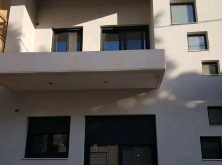 Appartements à plusieurs niveaux 2 chambres 77 m² Patras, Grèce