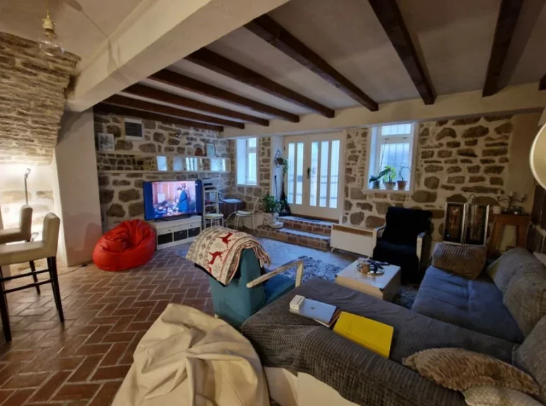 2 bedroom apartment 106 m² Topla, Montenegro
