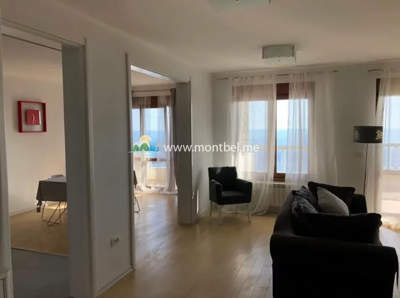2 bedroom apartment 126 m² Bar, Montenegro