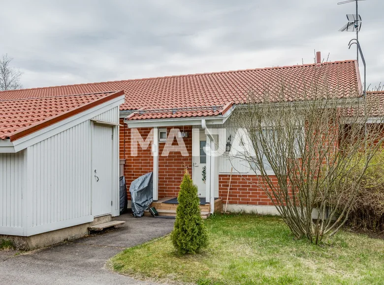 Apartamento 2 habitaciones 61 m² Raahe, Finlandia