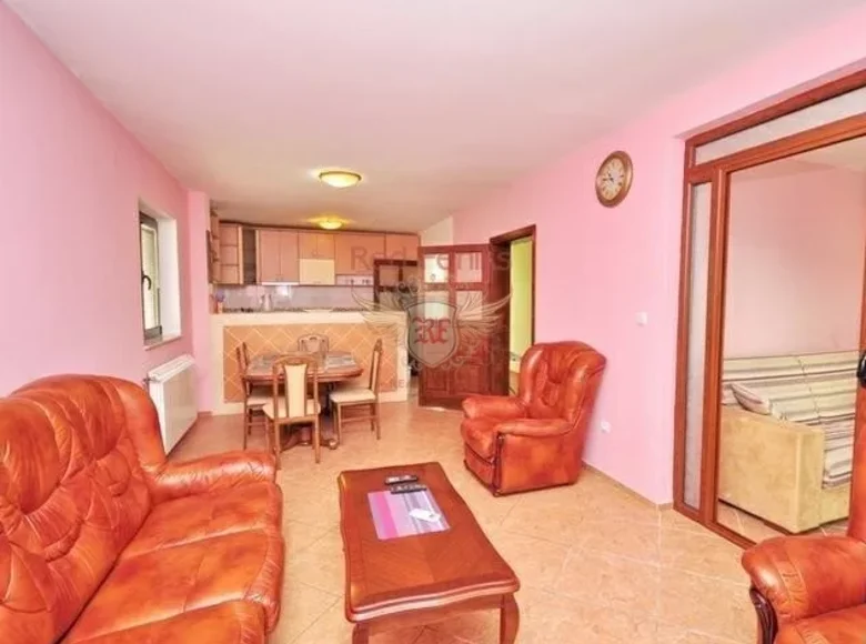 Hotel 300 m² in Becici, Montenegro