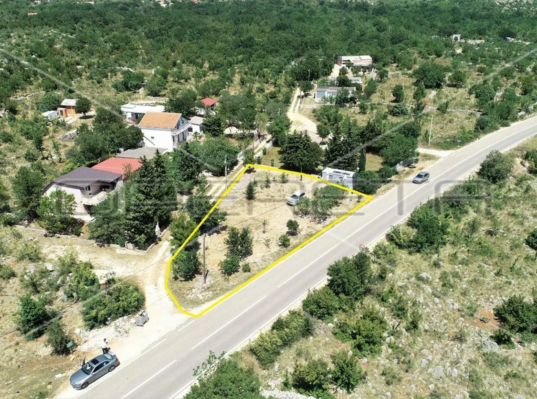 Grundstück 795 m² Starigrad Paklenica, Kroatien