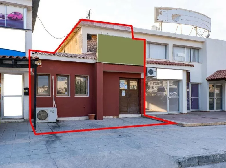 Commercial property 69 m² in Pafos, Cyprus