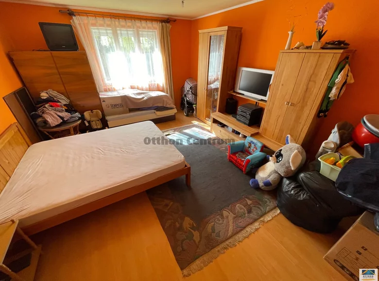 Haus 4 Zimmer 133 m² Polgardi, Ungarn