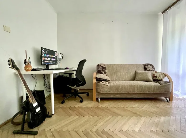 2 room apartment 34 m² in Warsaw, Poland