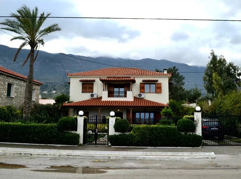 Casa de campo 5 habitaciones 180 m² Municipality of Xylokastro and Evrostina, Grecia