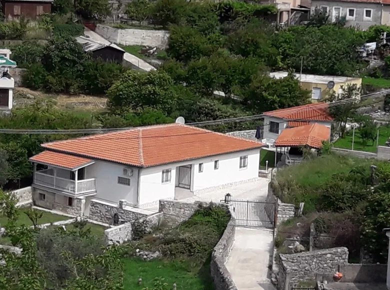 Дом 3 спальни 190 м² Черногория, Черногория