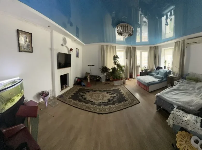 Wohnung 4 Zimmer 128 m² Odessa, Ukraine