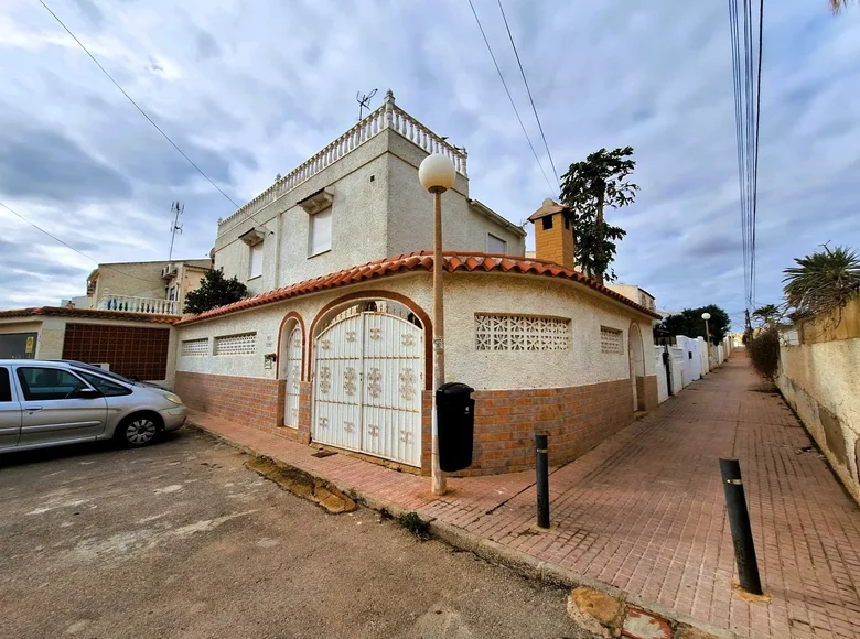 5 bedroom house  Torrevieja, Spain