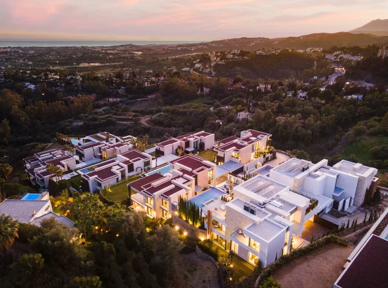 5 bedroom villa 835 m² Helechosa de los Montes, Spain