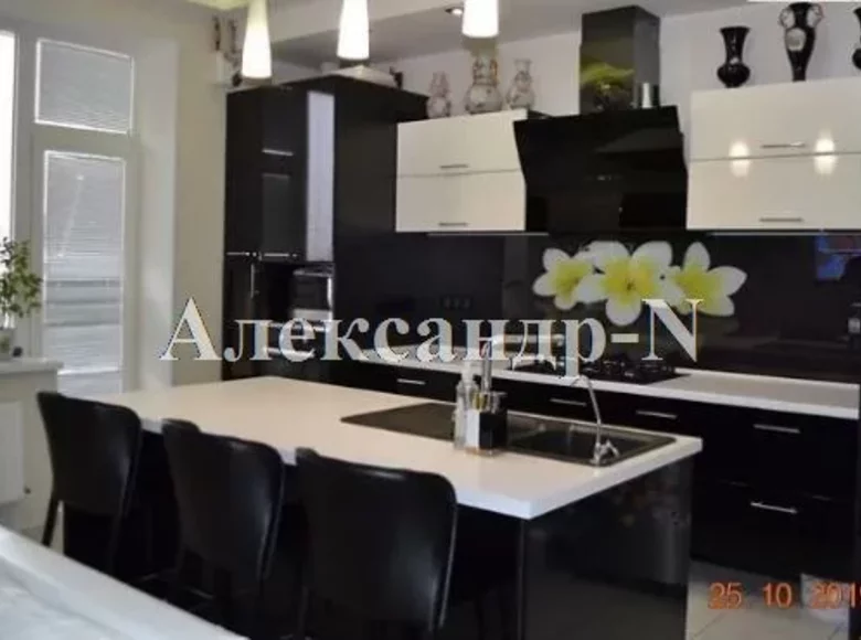 Wohnung 5 Zimmer 220 m² Odessa, Ukraine