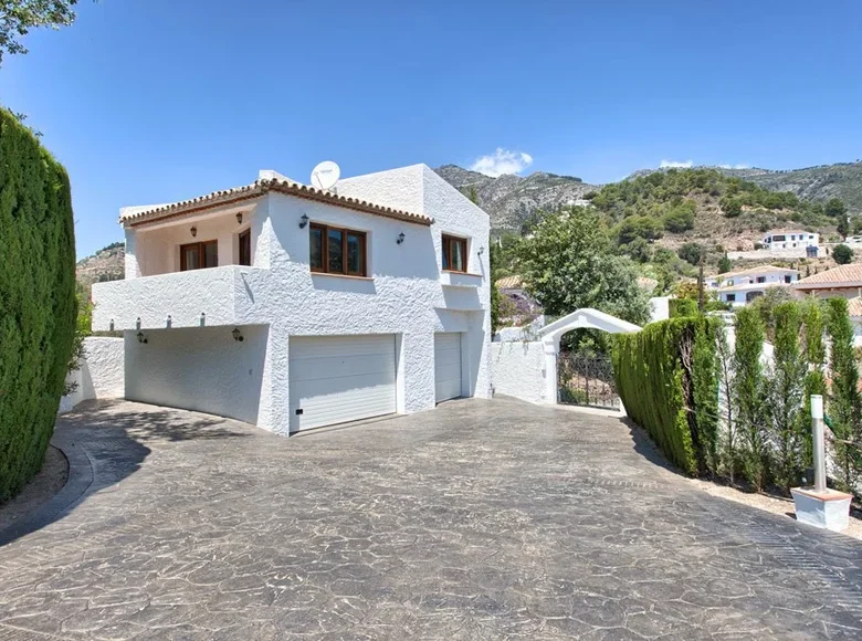 4 bedroom house 365 m² Mijas, Spain