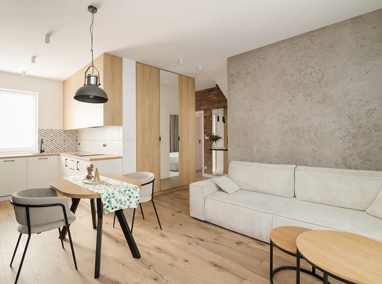 Квартира 6 комнат 111 м² Марки, Польша
