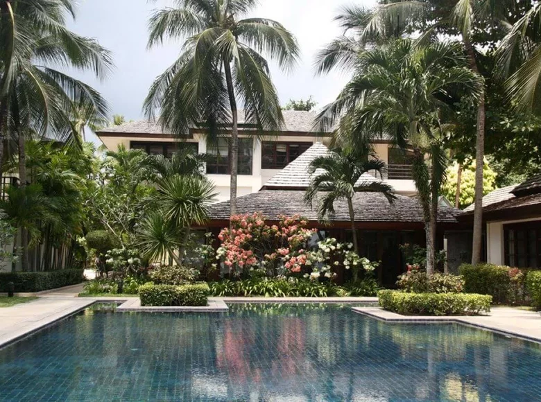 Mieszkanie 3 pokoi 175 m² Phuket, Tajlandia