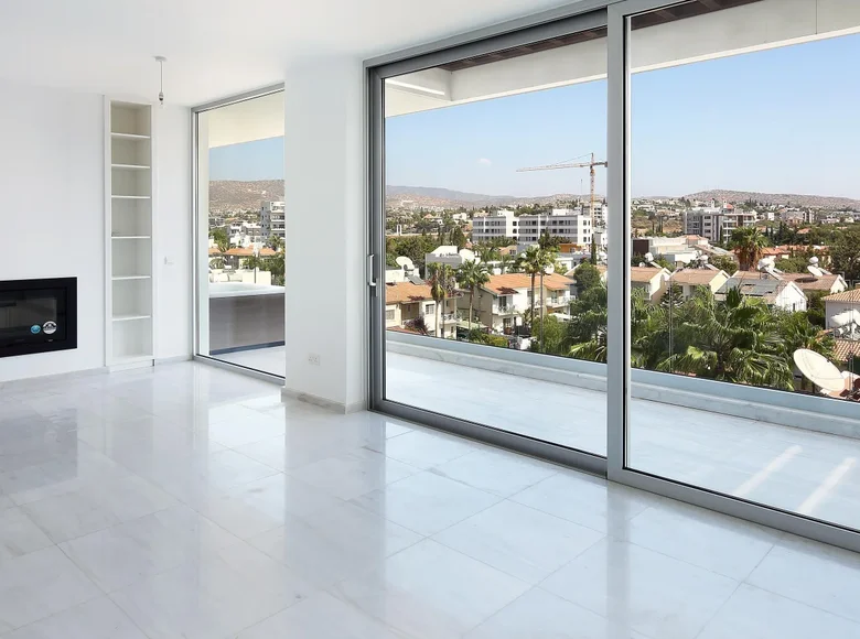 Mieszkanie 3 pokoi 115 m² Gmina Germasogeia, Cyprus