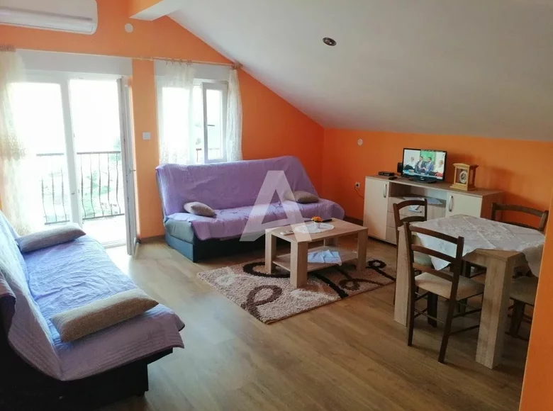 Wohnung 2 Schlafzimmer 80 m² in Zelenika, Montenegro
