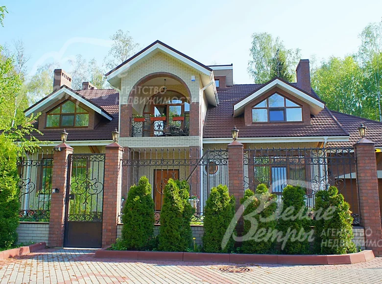 Casa 9 habitaciones 587 m² Zhukovka, Rusia