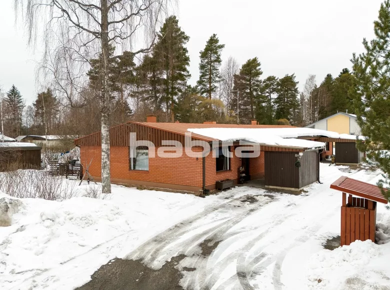 Dom 5 pokojów 138 m² Jyvaeskylae sub-region, Finlandia
