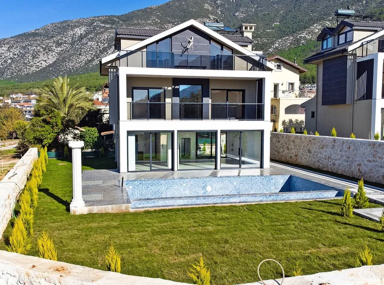5-Zimmer-Villa 200 m² Fethiye, Türkei