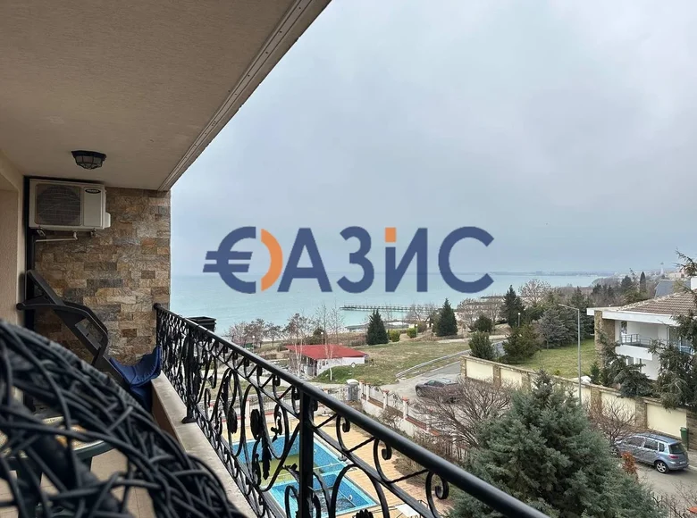 Квартира 2 комнаты 65 м² Равда, Болгария