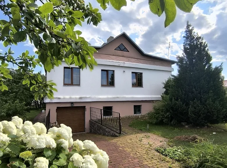 Dom 251 m² Baranowicze, Białoruś